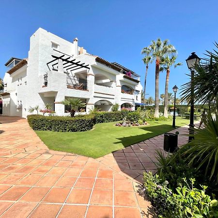 מארבלה Solguest Apt A 7 Minutos De Puerto Banus 1ª Linea Playa!!! מראה חיצוני תמונה