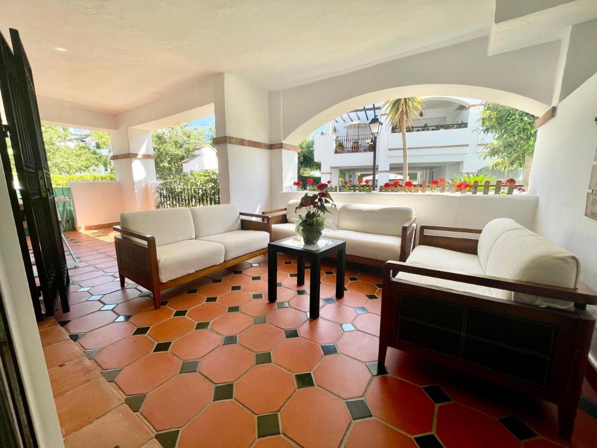 מארבלה Solguest Apt A 7 Minutos De Puerto Banus 1ª Linea Playa!!! מראה חיצוני תמונה