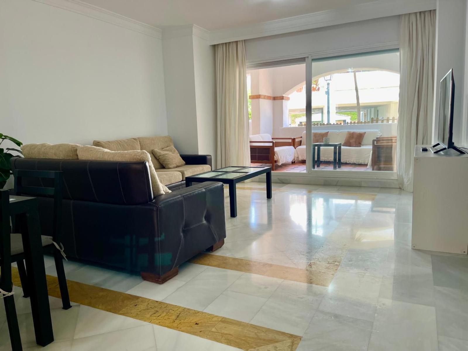 מארבלה Solguest Apt A 7 Minutos De Puerto Banus 1ª Linea Playa!!! מראה חיצוני תמונה