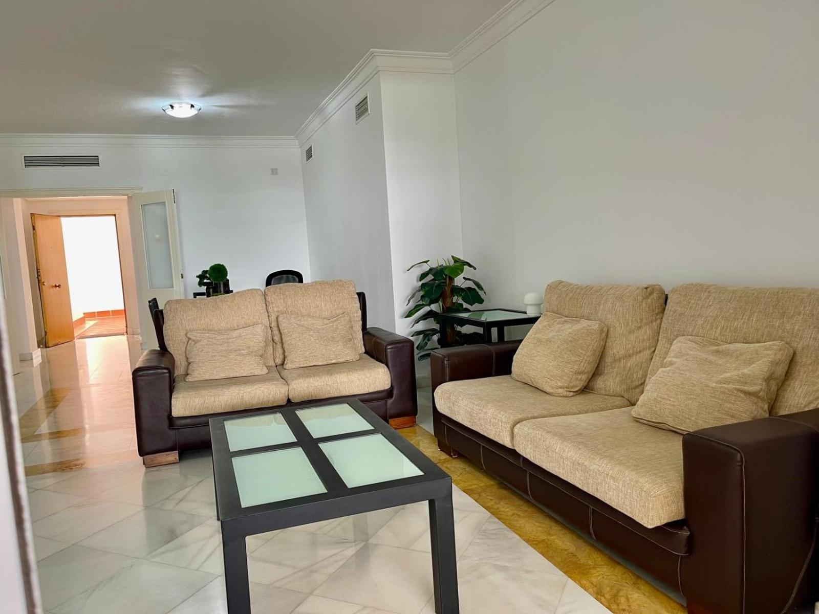 מארבלה Solguest Apt A 7 Minutos De Puerto Banus 1ª Linea Playa!!! מראה חיצוני תמונה